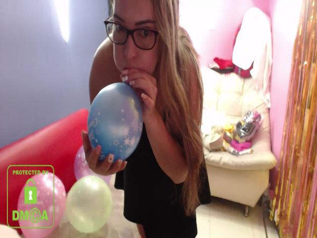 Live sex webcam photo for Jenifer_b #260667986