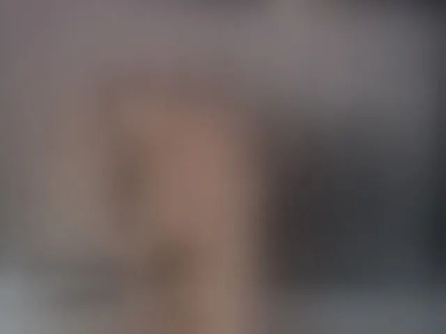 Live sex webcam photo for JuliaJuliette #258480811