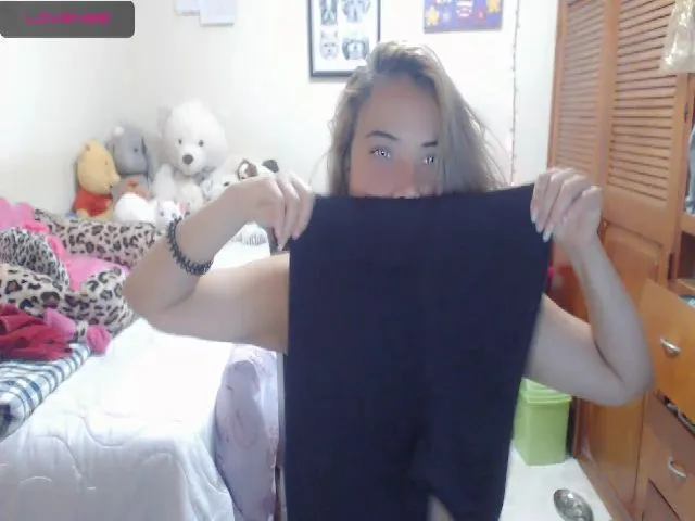 Live sex webcam photo for Meganhill_ #263257794