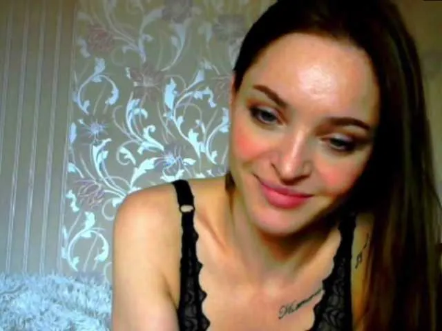 Live sex webcam photo for SweetAntja #241620425