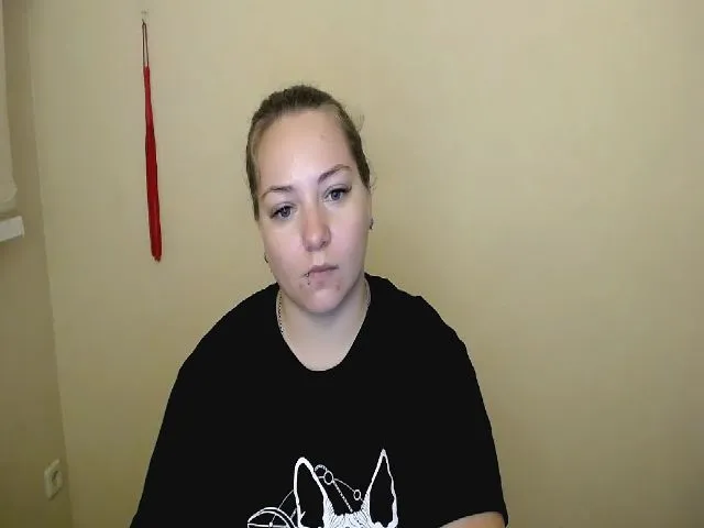 Live sex webcam photo for StellaJ_ #252729890