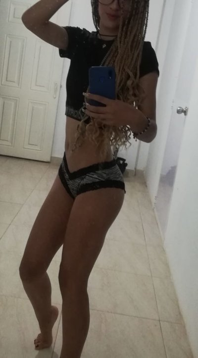 Live sex webcam photo for SAMARA_18 #241710855