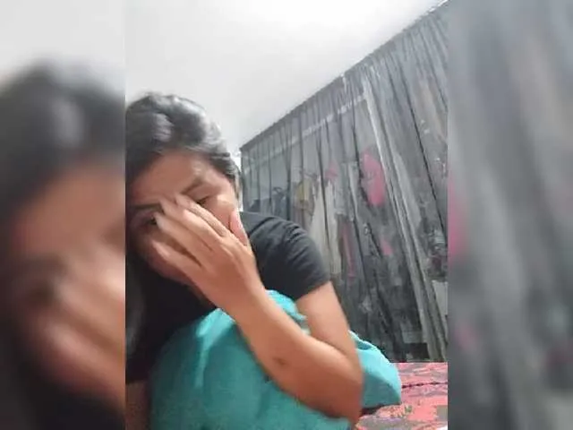 Live sex webcam photo for YourGirl9 #245461949