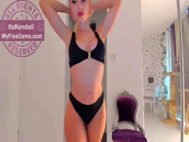 Live sex webcam photo for ItsKendall #253764553