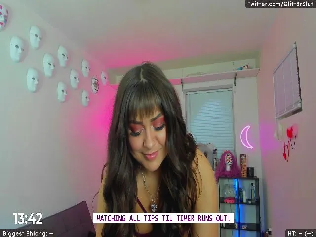 Live sex webcam photo for Glitt3rSlut #253584322