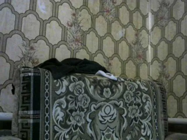 Live sex webcam photo for REPTILIAY #241529088