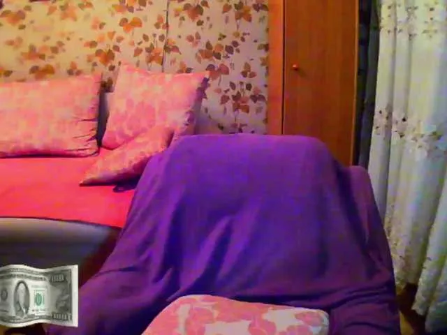 Live sex webcam photo for ElinaCola #243852045