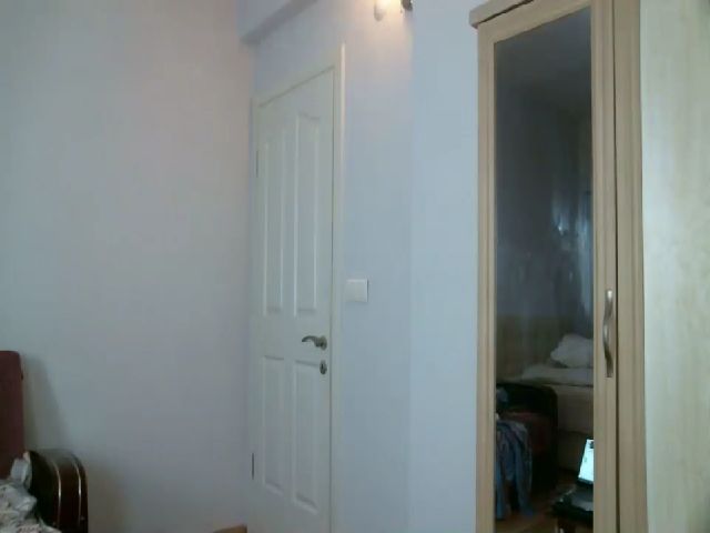 Live sex webcam photo for OnlyLou #252299789