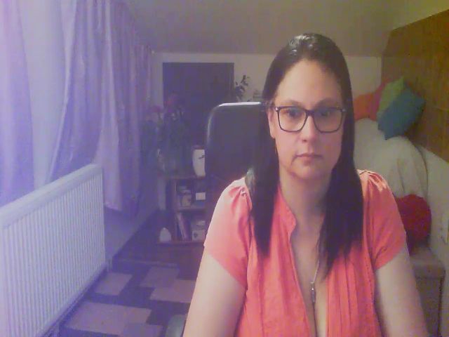 Live sex webcam photo for boosty4you #259550186