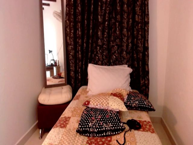 Live sex webcam photo for Isabella_mout #254393706