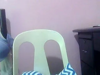 Live sex webcam photo for melon2love4u #240757623