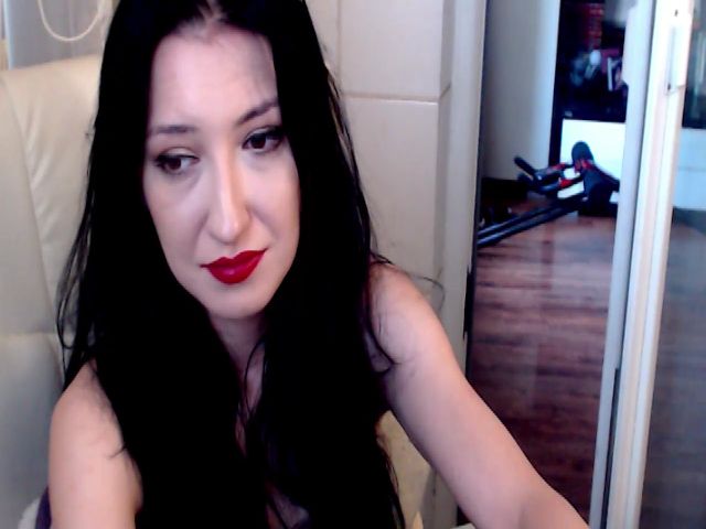 Live sex webcam photo for MistressNadia #259173320