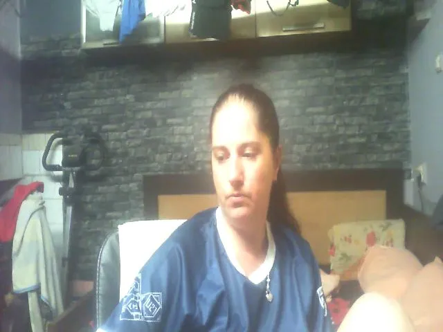 Live sex webcam photo for MGabrielle #258527019