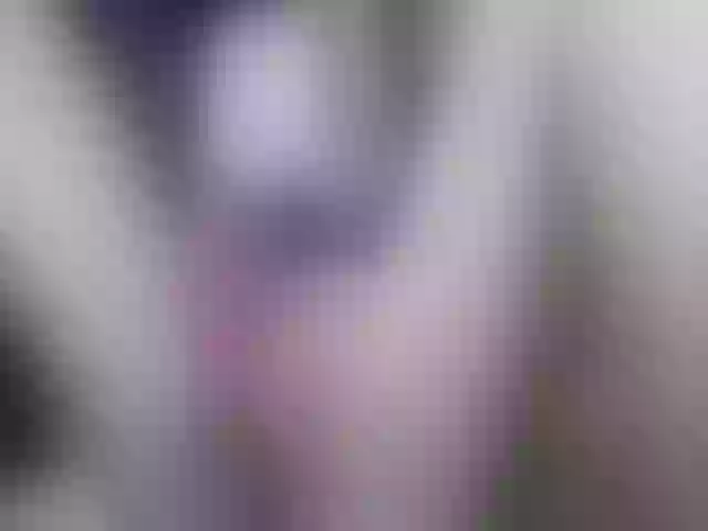 Live sex webcam photo for Ladybigsmile #262442879
