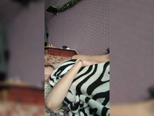 Live sex webcam photo for Zarevna #241352851