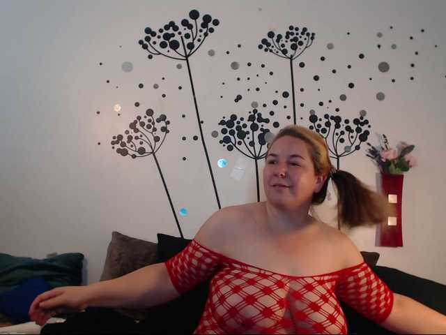 Live sex webcam photo for titanic-tits #262223640