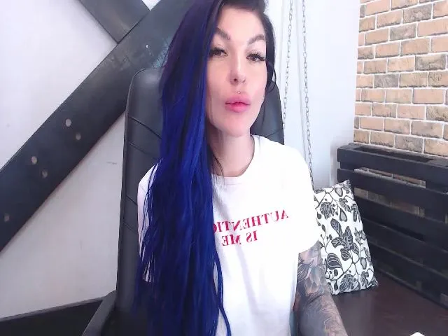 Live sex webcam photo for Lily_jay #255851011