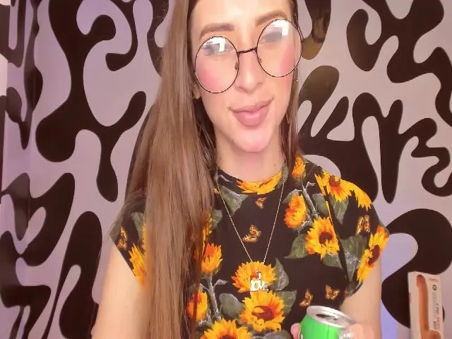 Live sex webcam photo for AlessaKitty #262189549