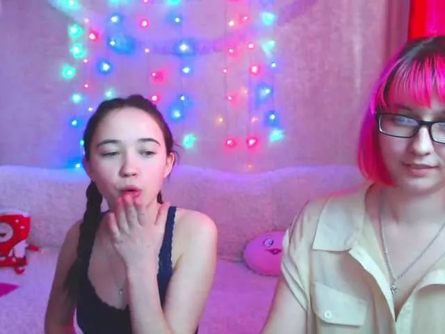 Live sex webcam photo for UnicornsLove #241120872