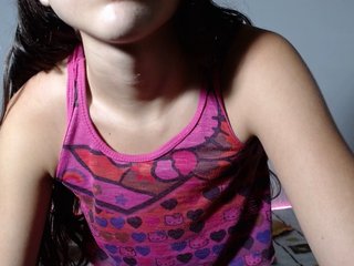 Live sex webcam photo for Body69LyD #240585820