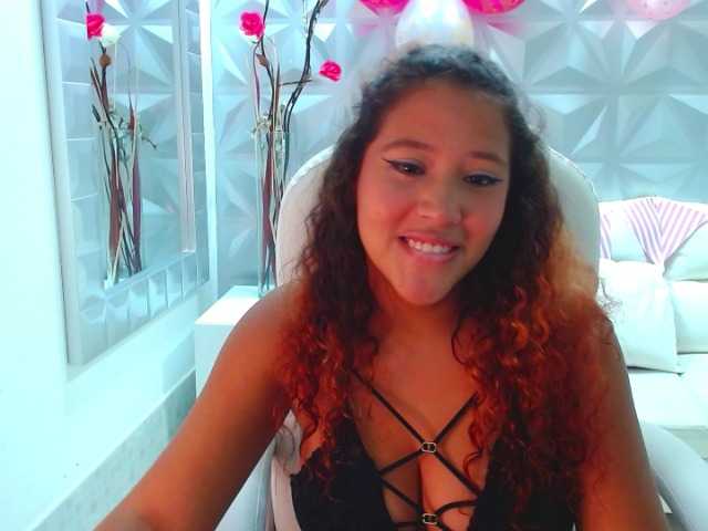 Live sex webcam photo for samantha-BBW #241440136