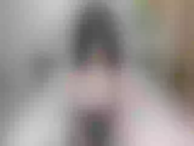 Live sex webcam photo for lolIip0p__ #255691199