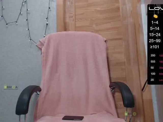 Live sex webcam photo for -Myafka- #247472936