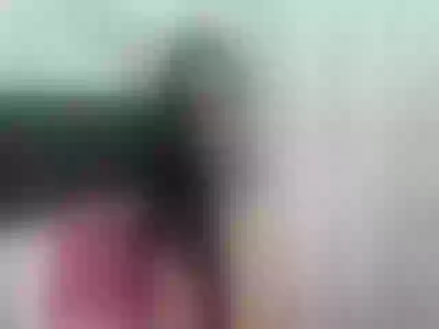 Live sex webcam photo for StormiSquirt #258151736