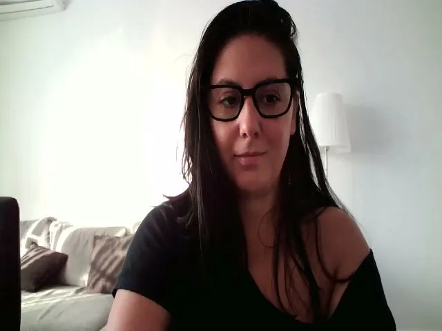 Live sex webcam photo for SILKYWOMAN #254534084