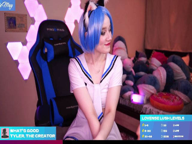 Live sex webcam photo for Annie_may_ #252557425