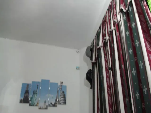 Live sex webcam photo for seleneh #264581385