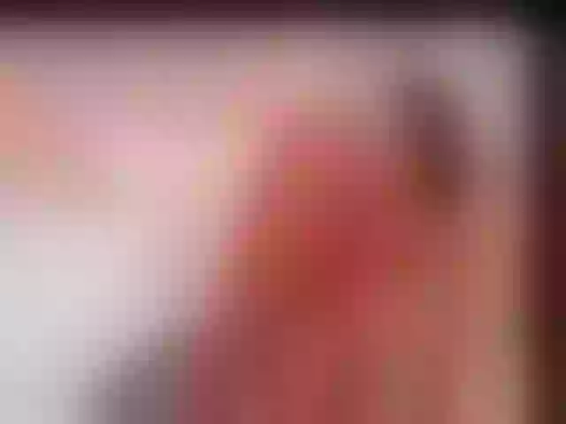Live sex webcam photo for Sweet_oxdra #258263823