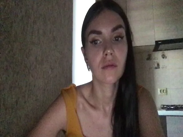 Live sex webcam photo for AdriaPretty #254431260