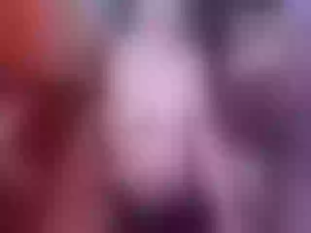 Live sex webcam photo for Victoriaswets #256388198