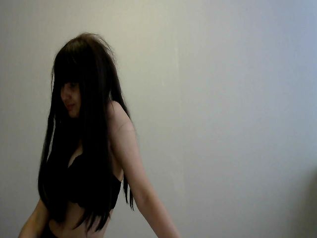 Live sex webcam photo for CutieValette_ #254001055