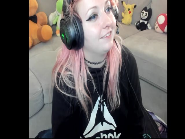 Live sex webcam photo for PrincessBluu #252643024