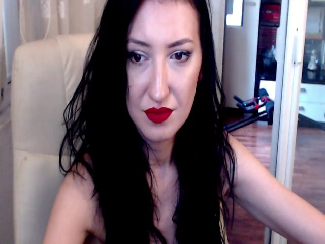 Live sex webcam photo for MistressNadia #263023552