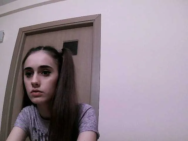 Live sex webcam photo for cataleya0811 #241258588