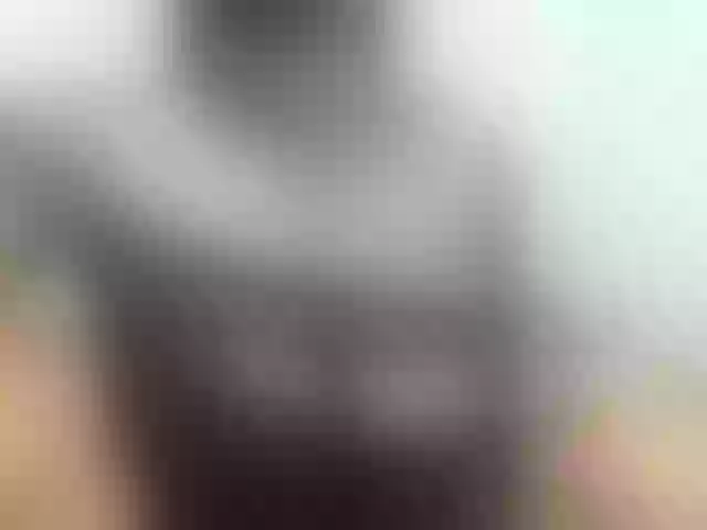 Live sex webcam photo for AndreaTuve #241753586
