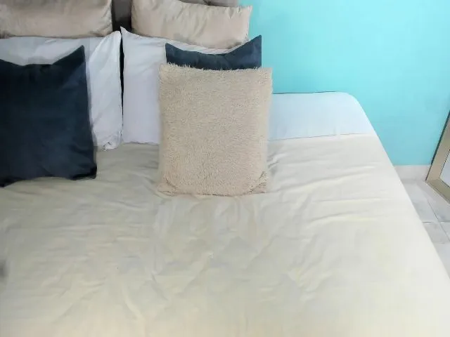 Live sex webcam photo for circenmilen #260401172