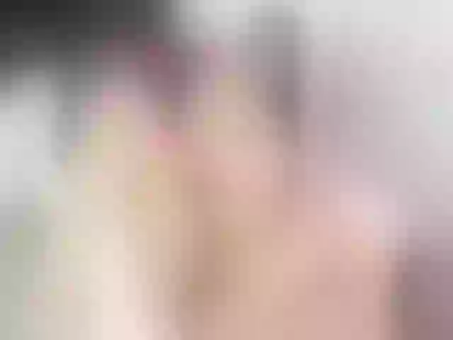 Live sex webcam photo for StormiSquirt #253085445