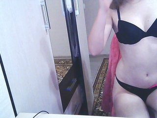 Live sex webcam photo for wolf-fox69 #240828616