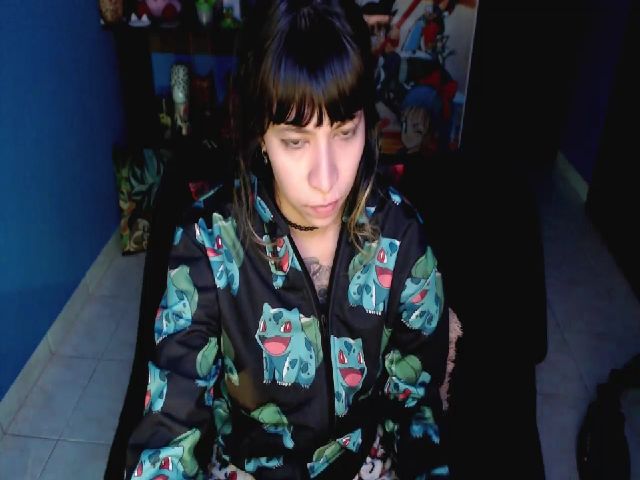 Live sex webcam photo for umaru_michae #256677352