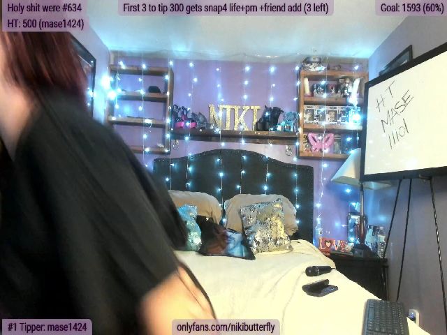 Live sex webcam photo for Nikibutterfly #259684201