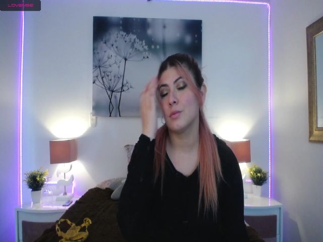 Live sex webcam photo for NicolSaenz #256967216