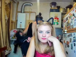 Live sex webcam photo for karolina1908 #240718774