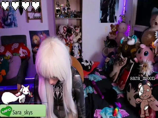Live sex webcam photo for Sara_Skys #264155459