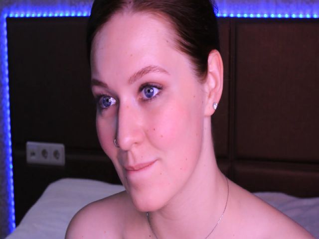 Live sex webcam photo for Eva_Roses #259924564