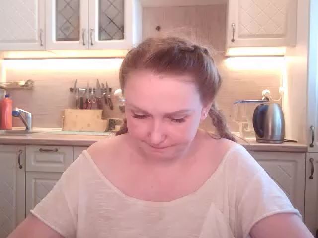 Live sex webcam photo for JaneGrey111 #252759921