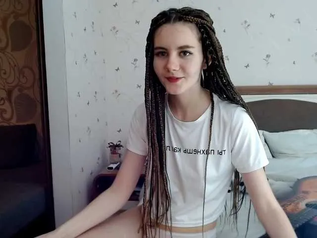 Live sex webcam photo for xxxbonnieblue #241089221